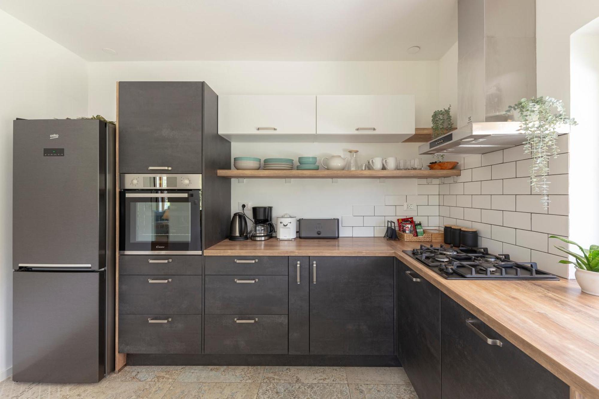 Kurescek Apartment Ig Luaran gambar